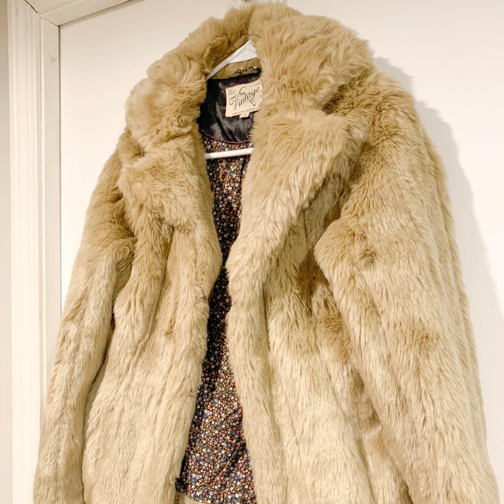 Pepe Jeans London Beautiful Beige Faux Fur Coat M
